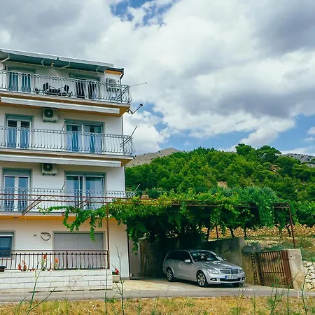 Apartment Josip